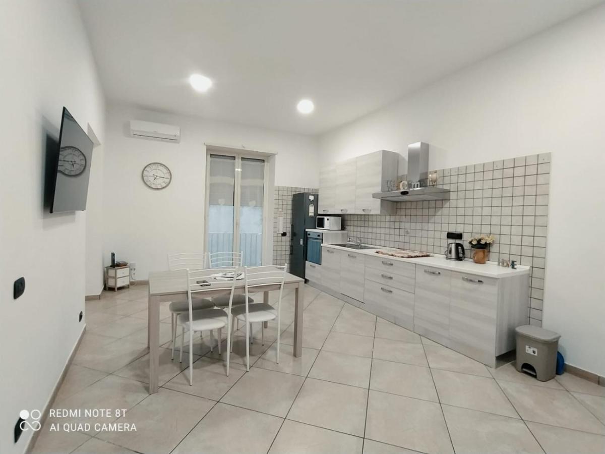 Napoli&Love Apartment Bovio Centro Storico Exterior photo